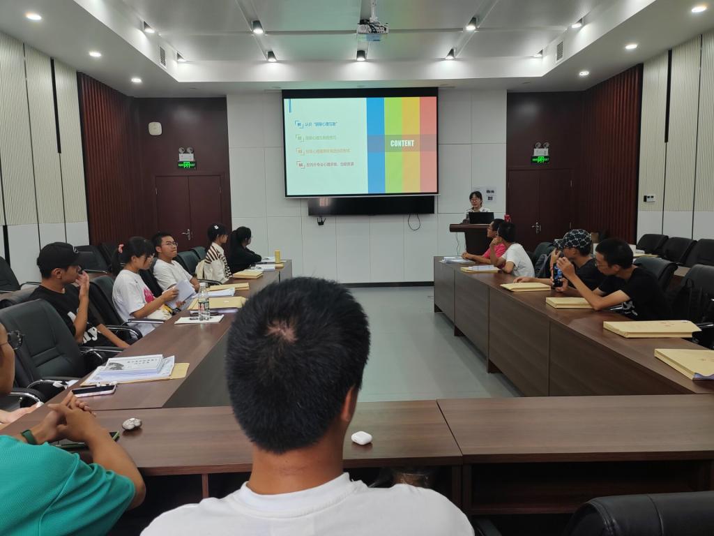 CEDBDB9E558D637D55F41DC24A81A8D7